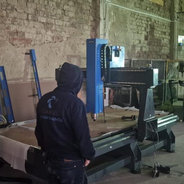 integrator industrial Uzinex linii de productie