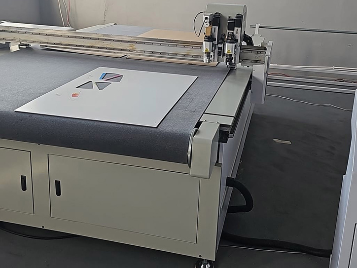 integrator industrial Uzinex linii complete de producție